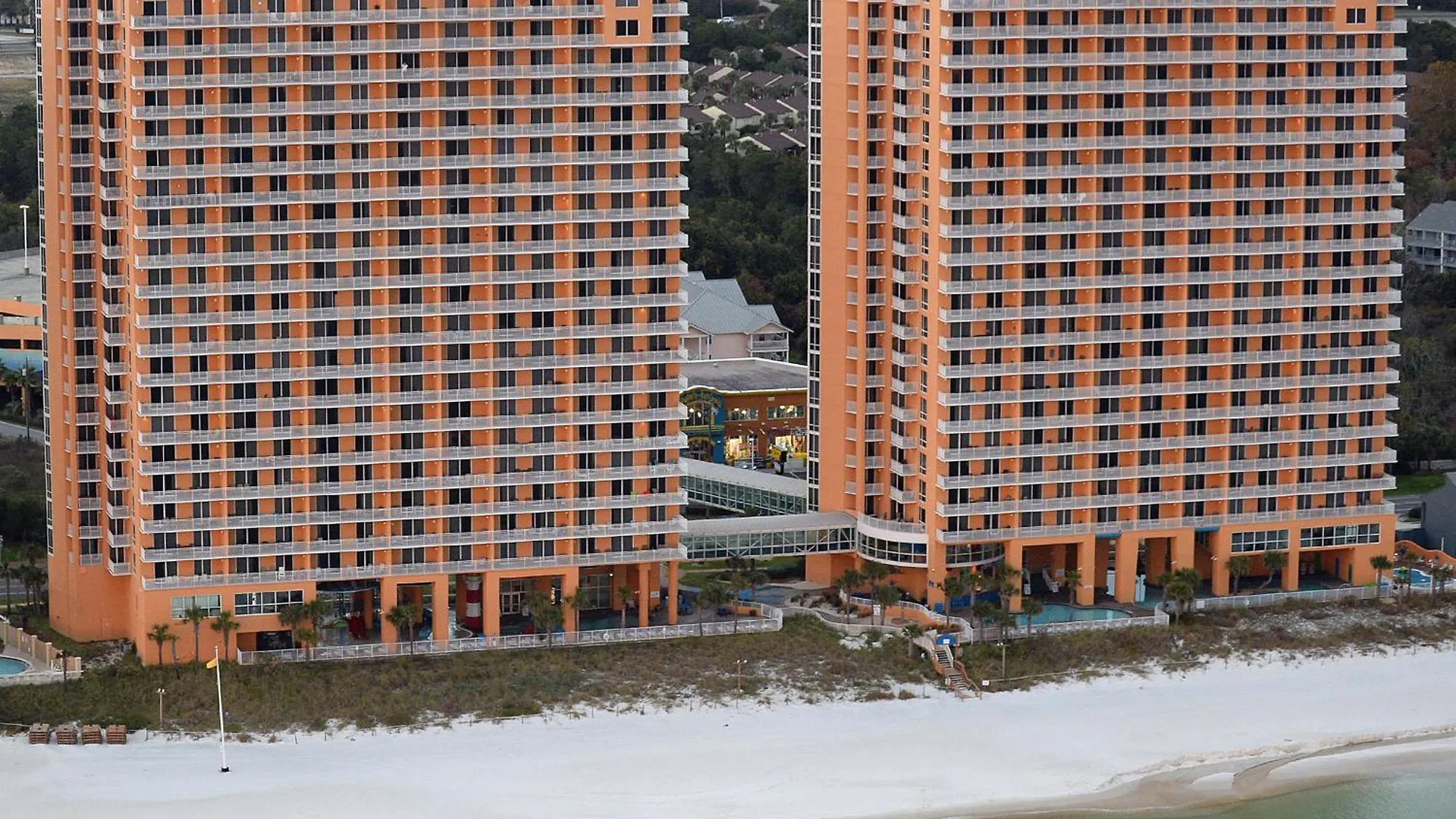 Aparthotel Beachfront Oasis At Splash Resort And Condos Panama City Beach United States