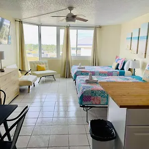 Seas The Day Aparthotel
