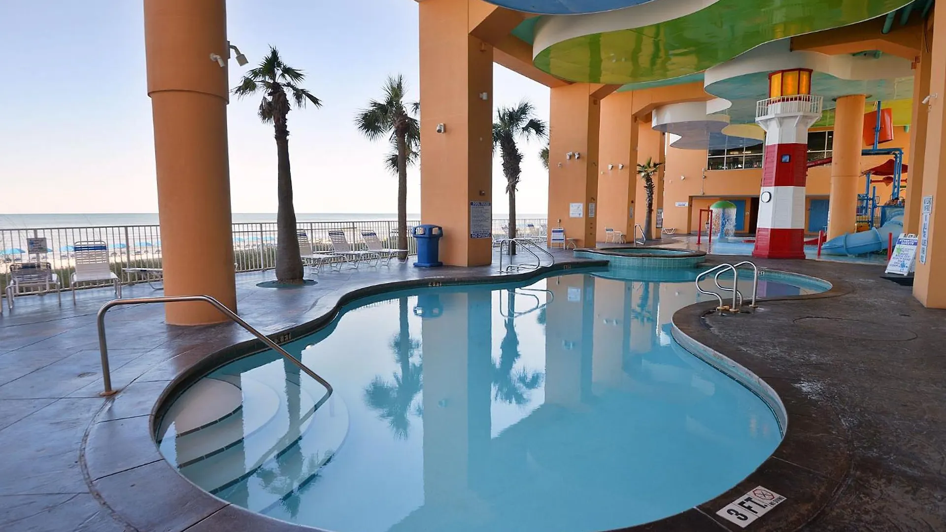 Apart Otel Beachfront Oasis At Splash Resort And Condos Panama City Beach