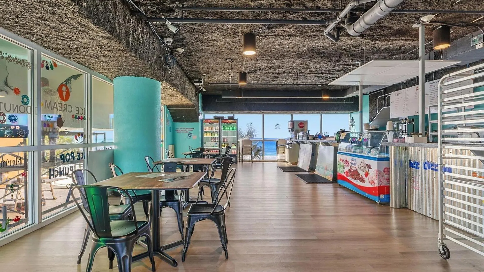 Apart Otel Beachfront Oasis At Splash Resort And Condos Panama City Beach